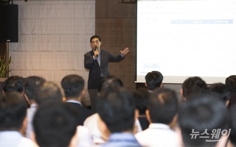 배재훈 현대상선 사장 “초대형선 인도에 맞춰 서비스 질적 개선”