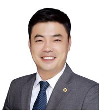 서울시의회 송아량 의원 “유효기간 지난 토익성적으로 가산점 받고 시체육회 취업?”