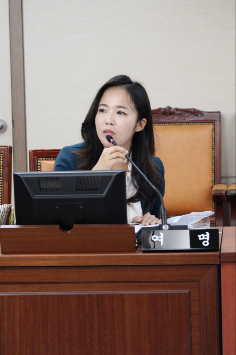 서울시의회 여명 의원 “중학생 40% `장래희망 없어`, 서울시교육청은 뭘 했나”