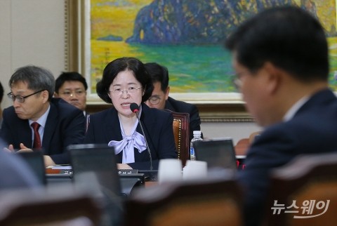 정갑윤, 조성욱 후보자에 “출산했으면 100점” 발언 사과