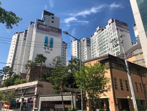 ‘한 달 만에 2억’...실거래가로 본 강남북 아파트 대장주