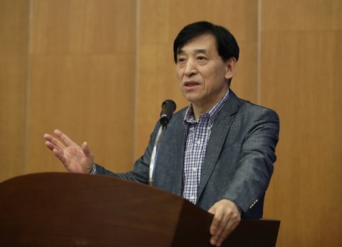 이주열 총재 “경제성장률 하향 조정 우려···디플레이션 징후는 없어”