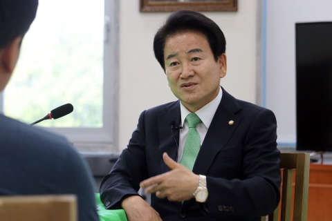 정동영 “서울시 청년주택사업, 용적률은 두배 주고 공공주택 고작 17%”