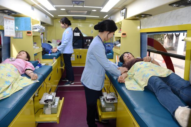 아주대병원 교직원, 국내 혈액보유량 감소에 ‘자발적 헌혈’ 나서