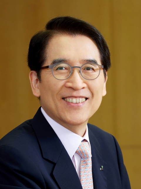 신창재 교보생명 회장 상반기 보수 5억3400만원 수령