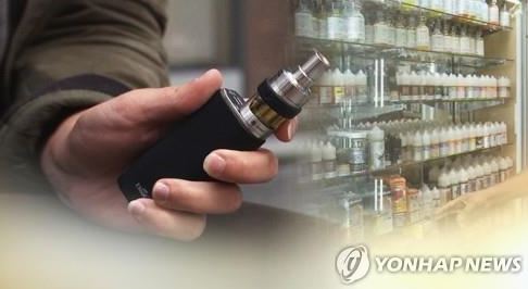 정부, 액상형 전자담배 ‘사용중단’ 강력 권고 사진=연합뉴스 제공