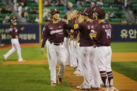 롯데, 신임 감독에 허문회 키움 수석코치 선임 공식 발표