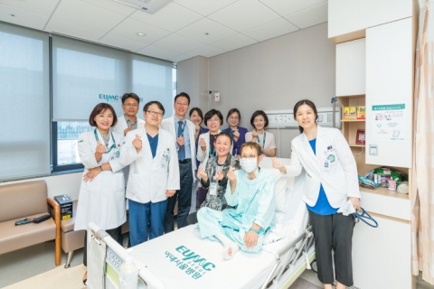 이대서울병원, 개원 후 첫 신장 이식 수술 성공