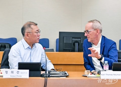 현대모비스 외국인 사외이사 “전동화·자율주행 더 확대해야”