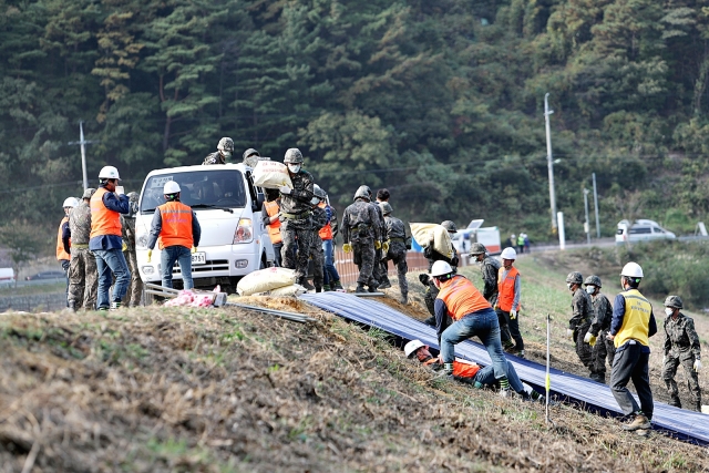 농어촌공사, 경남 김해 진례저수지에서 지진 대응 훈련