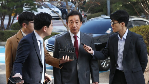 ‘KT 채용비리 의혹’ 재판 참석한 김성태 “검찰이 짜놓은 각본”