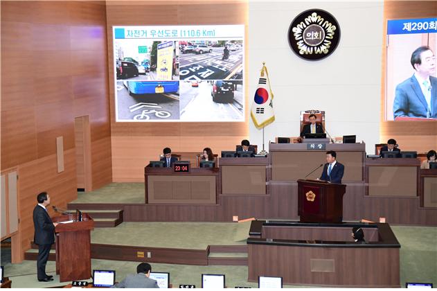 서울시의회 성흠제 의원 “자전거 보행자 겸용도로, 안전한 보행환경 침해 받아”