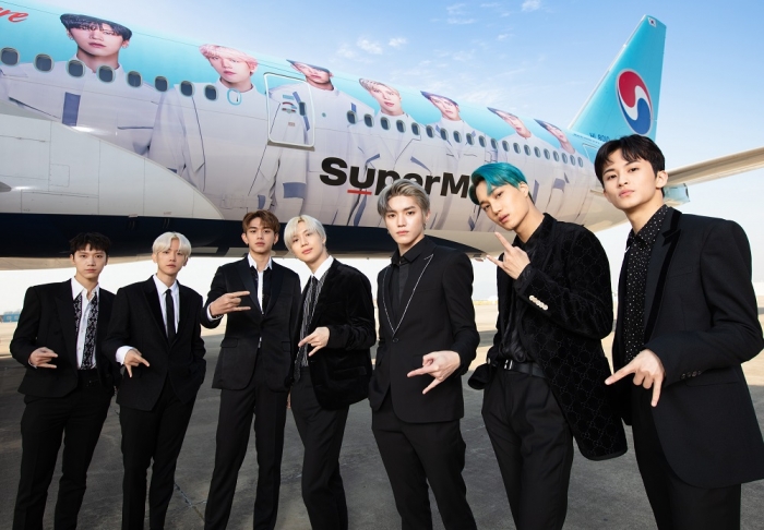 대한항공은 지난 6일 에스엠엔터테인먼트(SM Entertainment) 소속 아티스트인 슈퍼엠(SuperM)을 글로벌 앰배서더로 위촉했다. 사진=대한항공 제공