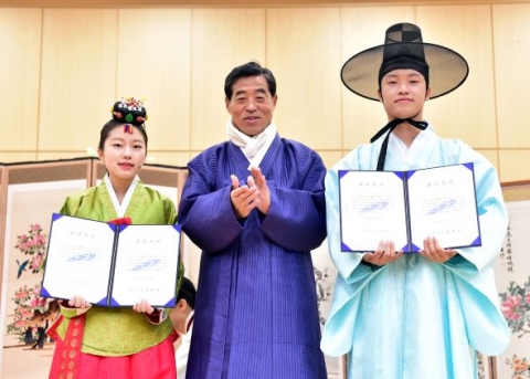 윤화섭 안산시장 “본인부담 등록금 반값 지원과 다양한 취업 지원 응원”