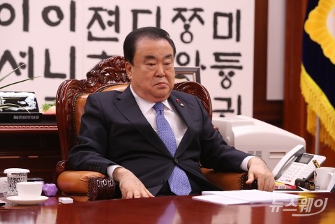 문 의장 “오늘(16일) 본회의 개의 안 할 것”