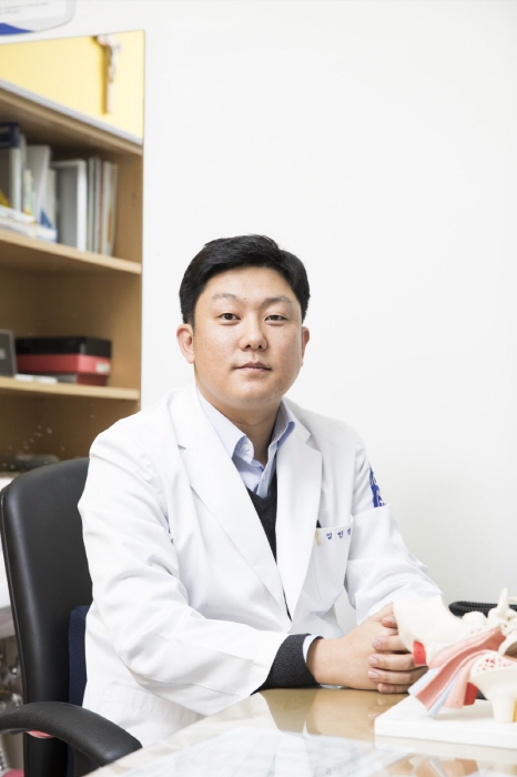 가톨릭관동대 국제성모병원, 김민범 교수·윤소연 전공의 `우수논문상` 수상
