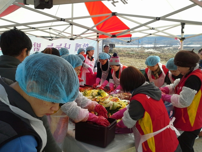 전남지방우정청 영광우체국, 따뜻한 겨울나기 봉사활동 전개 기사의 사진
