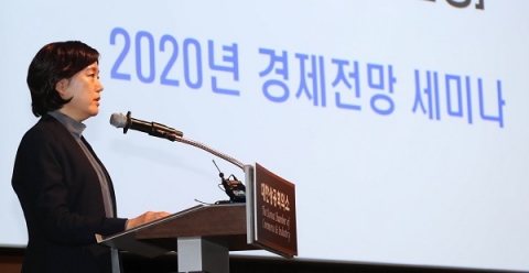 대한상의 “민간활력 낮아 ‘V자 회복’ 어렵다”