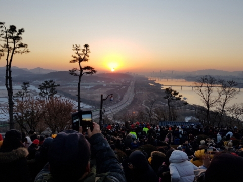 고양시, “행주산성으로 해돋이 보러 오세요”