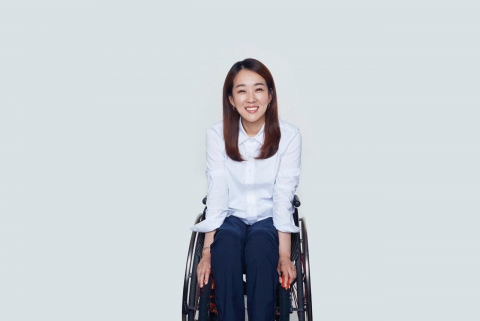 민주당 영입인재 1호, 장애 극복한 전 발레리나 최혜영