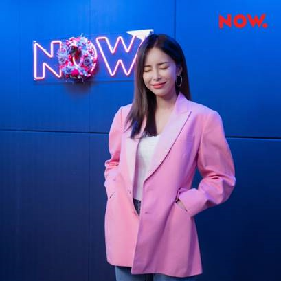 네이버 NOW., 헤이즈 단독 진행 오디오쇼 론칭··· 성공적인 호스트 데뷔