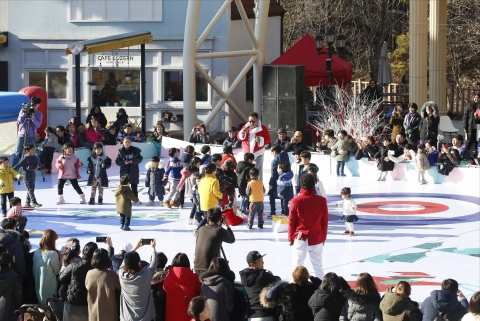 임실산타축제 역대급 관광객 몰리며 흥행몰이 대성공