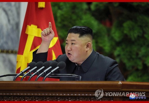 김정은, 중앙군사위 회의 주재···“전쟁억제력 강화 토의”