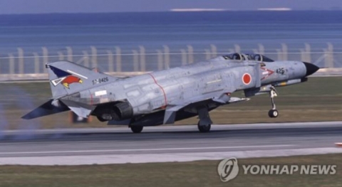韓전략물자관리 문제삼더니···日 “F4전투기 부품 매각 검토”