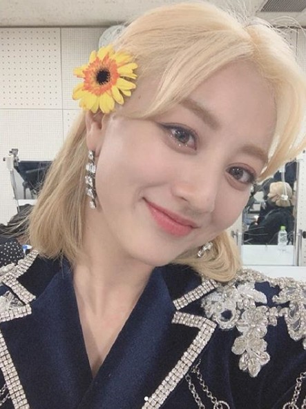트와이스 지효 “관종 같으신 분들이 웅앵웅”···해명 논란