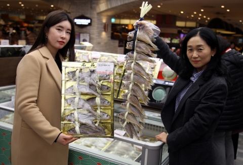 광주신세계 “해풍으로 말린 영광굴비로 설 명절 선물 하세요”