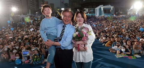 청와대 “곽상도 의혹제기 대응해 문다혜씨 변호사 선임
