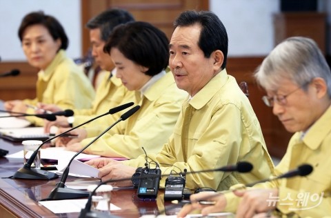 정부, 신종코로나 대응 총력전···입국자 전수조사·전세기 투입