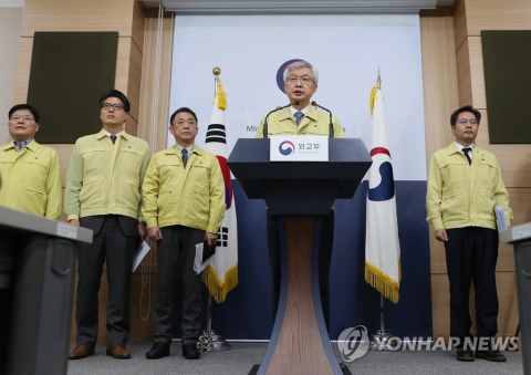우한 현지 한국인 700명 송환···비행기 값은 무료?