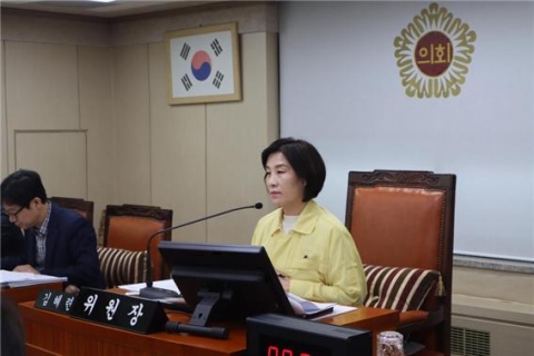 김혜련 서울시의회 보건복지위원장