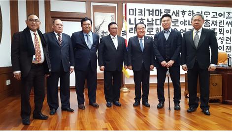 신한대 강성종 총장·인니 락소노 전 하원의장, 문희상 국회의장 예방