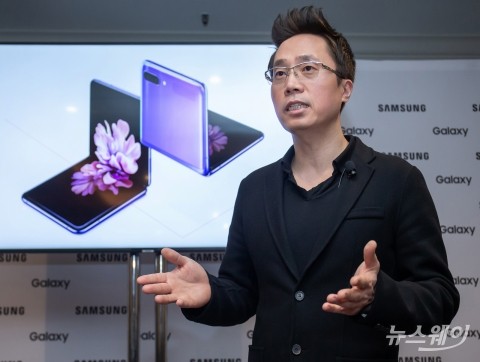 삼성전자 무선디자인팀 “이재용 부회장, 디자인 간섭 안한다”