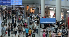 신라면세점 인천공항 포기 후폭풍···中 점령 우려