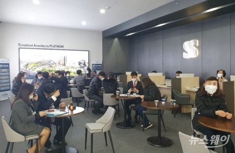 쌍용 더 플래티넘 서울역···“입지는 최강 단기보단 장기 투자”