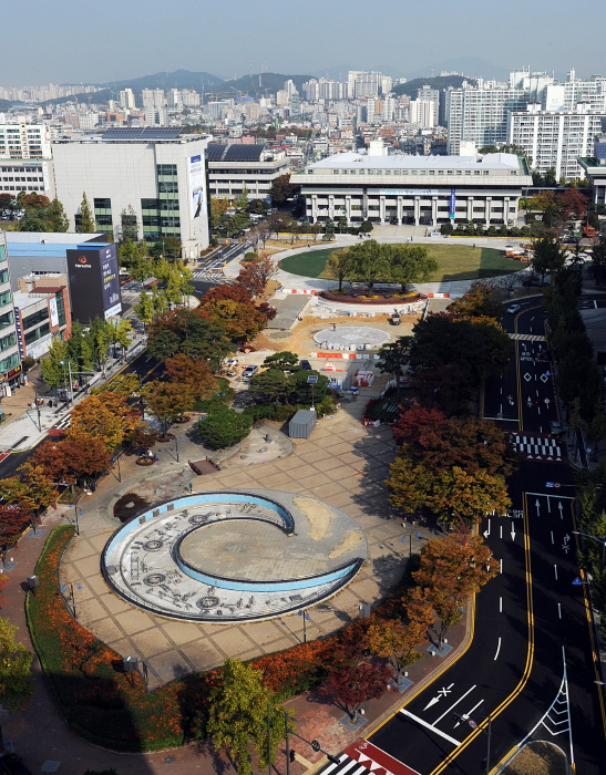 인천시, 시청 앞 광장 `인천애뜰` 잠정 사용중단 조치