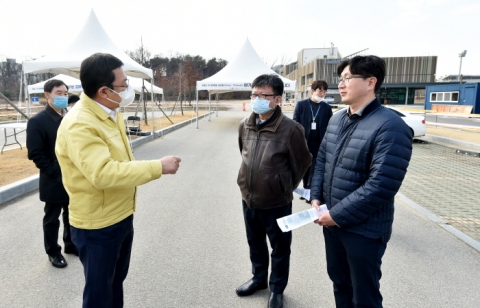 인천시, `코로나19` 차에서 접수부터 검체채취까지...‘드라이브스루 선별진료센터’ 운영