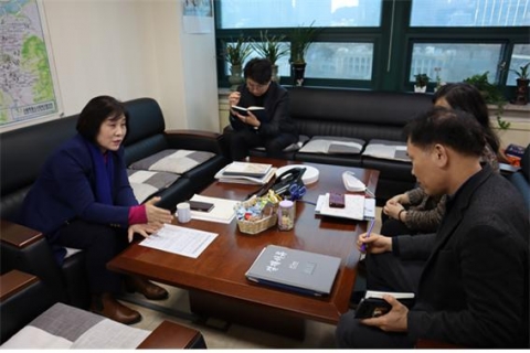 김혜련 서울시의회 보건복지위원장