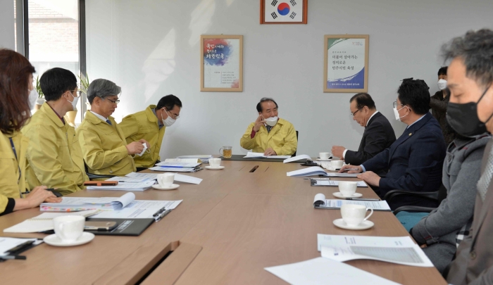 광주시교육청, 코로나19 확산방지 ‘광주학원연합회와 긴급 간담회’ 개최 기사의 사진