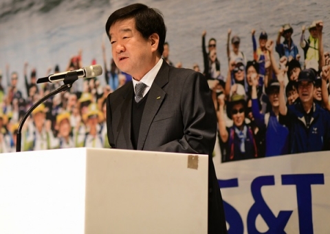 SNT 최평규號, 자사주 170억원 ‘장학재단’ 기부(종합)