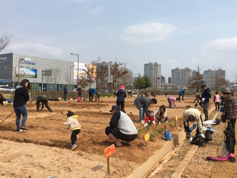 나주시, ‘3평 텃밭의 행복’ 빛가람 공원텃밭 분양