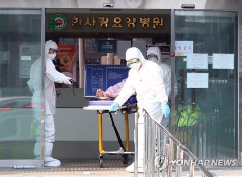 대구서 코로나19로 80대 2명 추가 사망···국내 총 152명