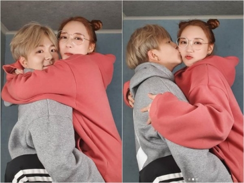 ‘문단열 딸’ 유튜버 문에스더, 가수 송유진과 열애 고백···“어차피 들킬 것”