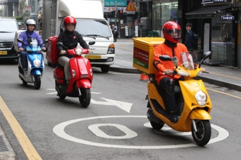 “oo아파트는 배달료 더 받아요”···배달앱 ‘요금 할증’에 소비자 불만 폭증