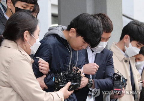‘조주빈 공범 부따’ 강훈 얼굴 공개···“진심으로 사죄”