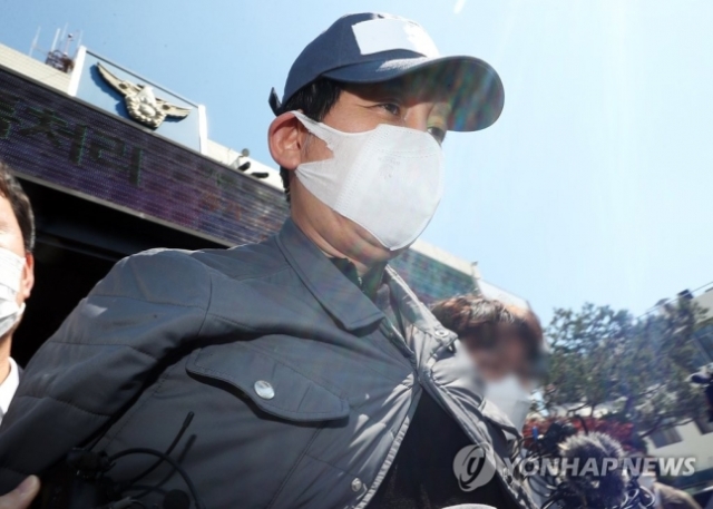 ‘라임 핵심’ 김봉현 회장 구속···법원 “증거인멸·도주우려”