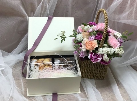 한화건설, 해외현장 임직원 가족에 어버이날 선물 전달